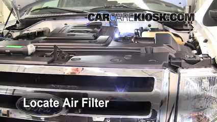 2007 Ford Expedition EL Eddie Bauer 5.4L V8 Air Filter (Engine) Check